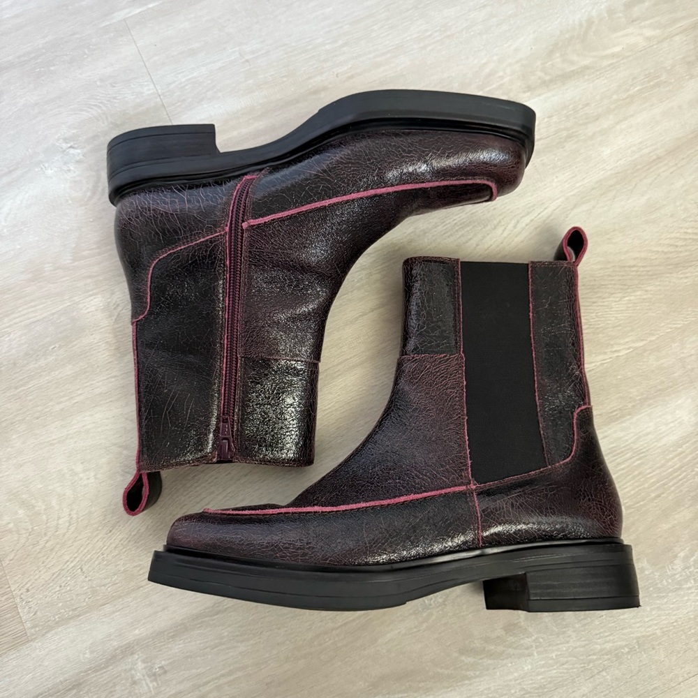Free People distressed Black purple leather Boots - Picture 5 of 12